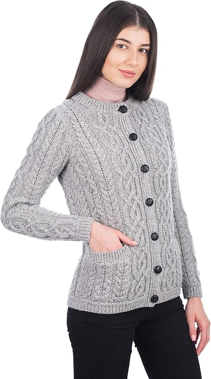 * 美利奴羊毛女式爱尔兰纽扣针织开衫,带口袋